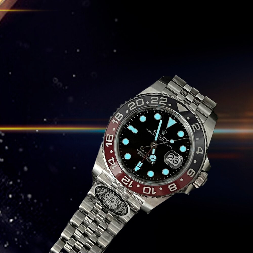 Rolex Gmt Pepsi：Blue Glow on Pepsi GMT Dial