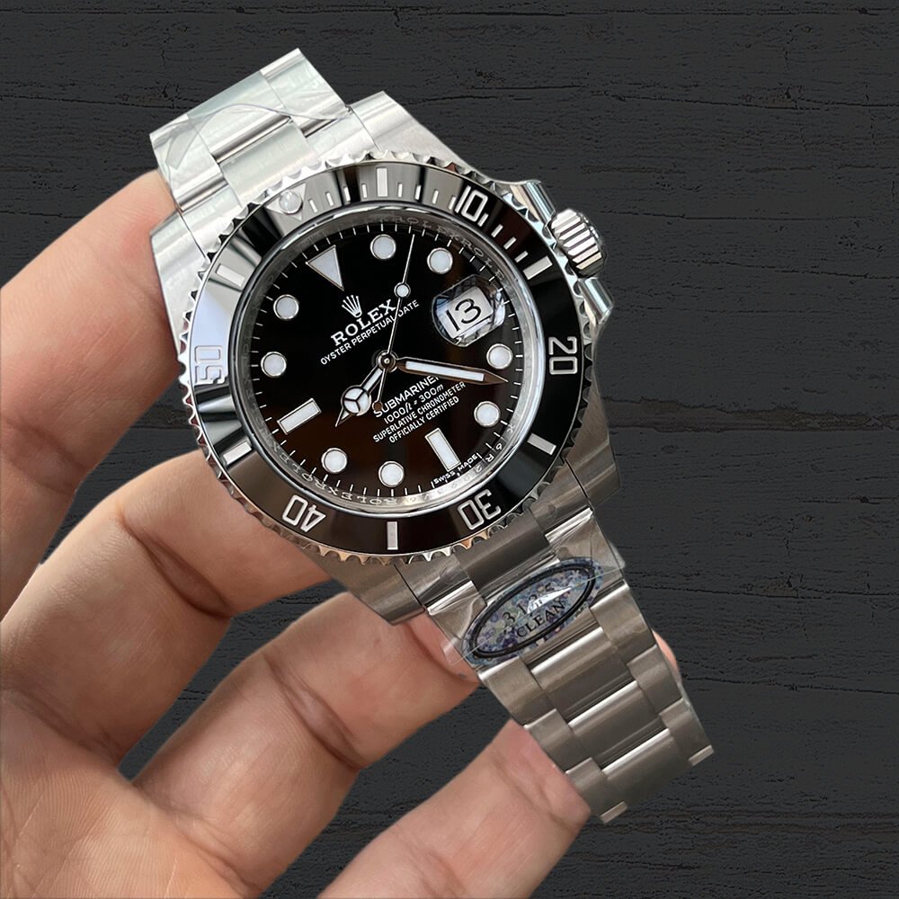 Black Rolex Submariner 116610LN 904L steel construction luxury accessory