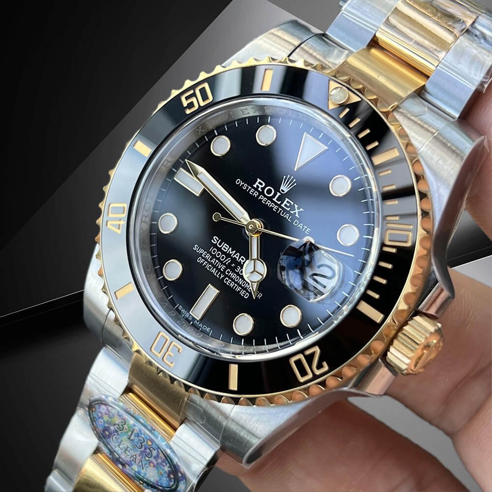 Submariner Date 116613LN-0001 Rolex watch 